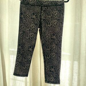 Black Floral Leggings